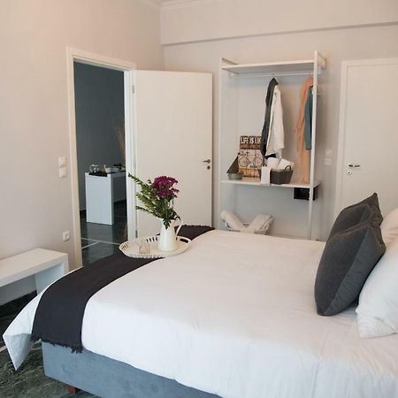 شقة Living Near Acropolis By Sylvia Staikou 2Nd & 3D Floor أثينا المظهر الخارجي الصورة