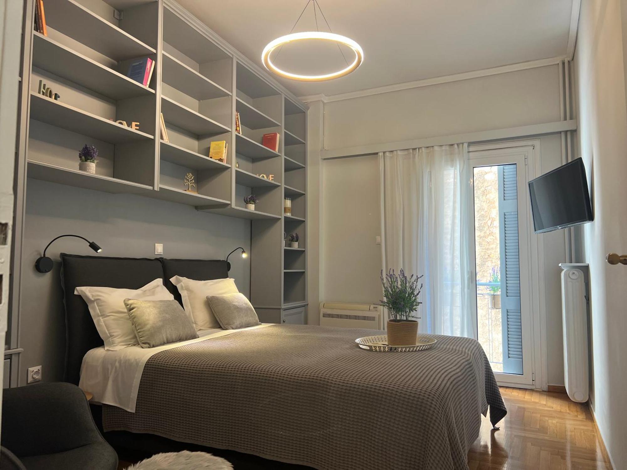 شقة Living Near Acropolis By Sylvia Staikou 2Nd & 3D Floor أثينا المظهر الخارجي الصورة