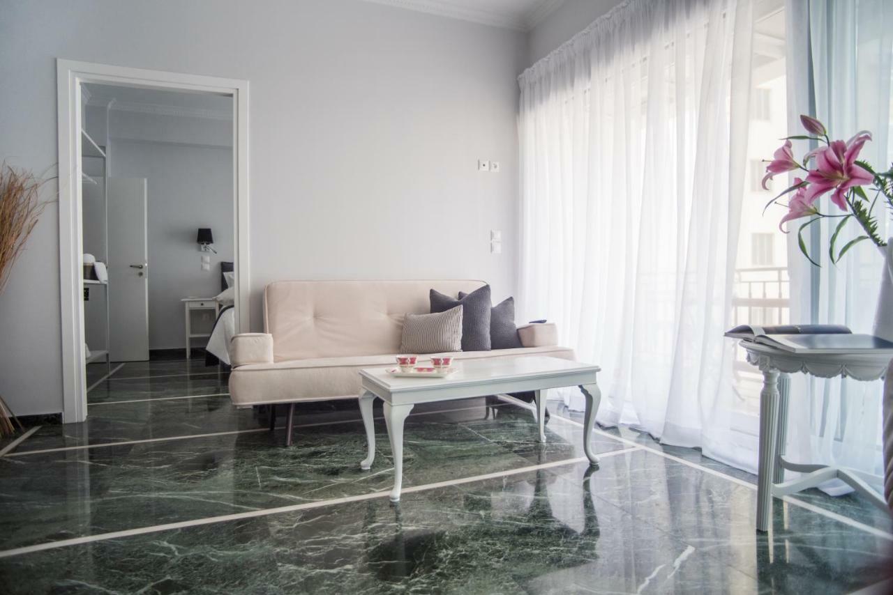 شقة Living Near Acropolis By Sylvia Staikou 2Nd & 3D Floor أثينا المظهر الخارجي الصورة