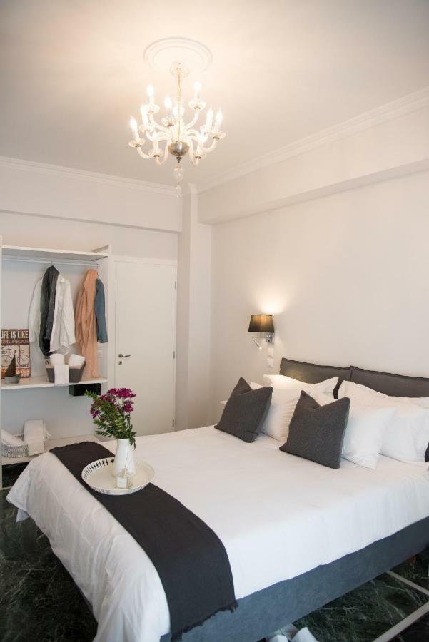 شقة Living Near Acropolis By Sylvia Staikou 2Nd & 3D Floor أثينا المظهر الخارجي الصورة